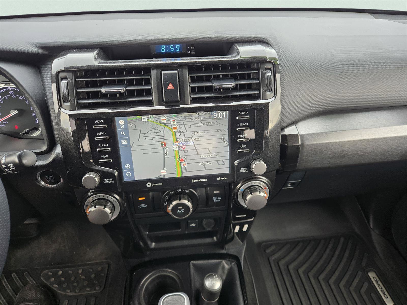 Used 2021 Toyota 4Runner TRD Off-Road Premium AWD/4WD image 30