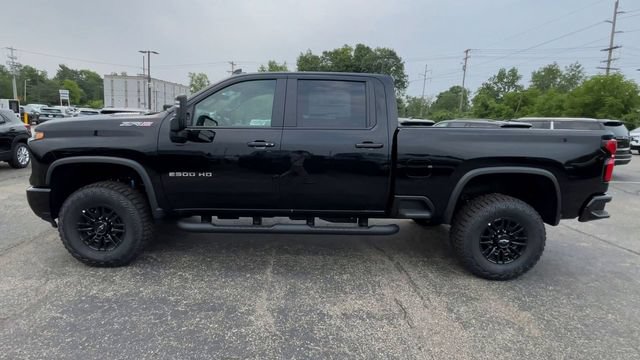 New 2026 Chevrolet Silverado 2500 ZR2 AWD/4WD image 7