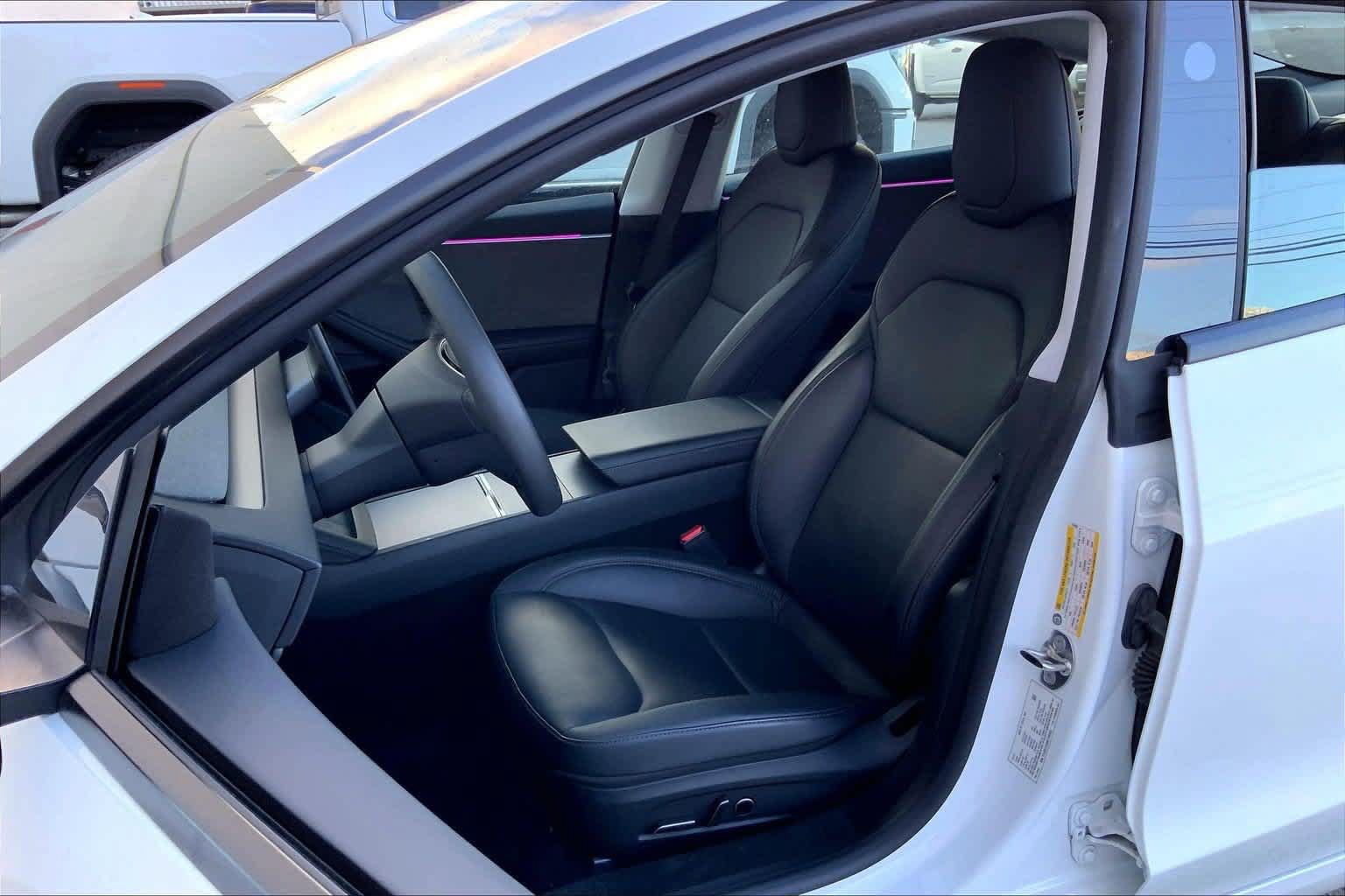 Used 2024 Tesla Model 3 Standard Range RWD image 11