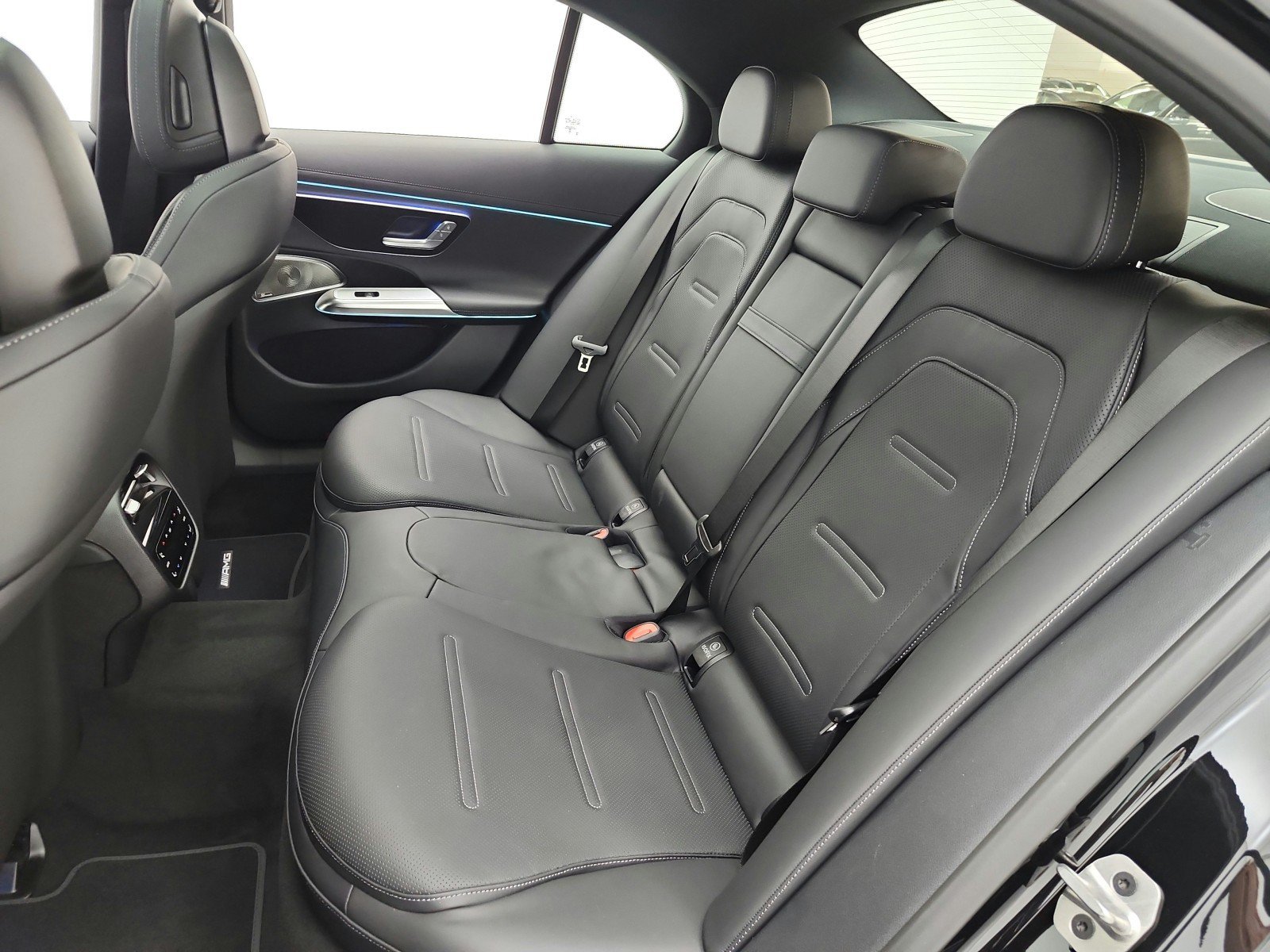 New 2027 Mercedes-Benz E 53 AMG e 4MATIC Sedan image 11