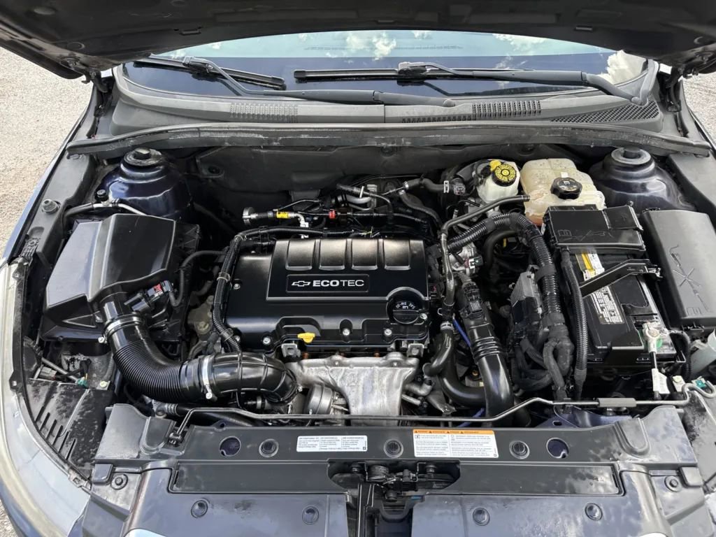 Used 2014 Chevrolet Cruze LT w/ All-Star Edition FWD image 19