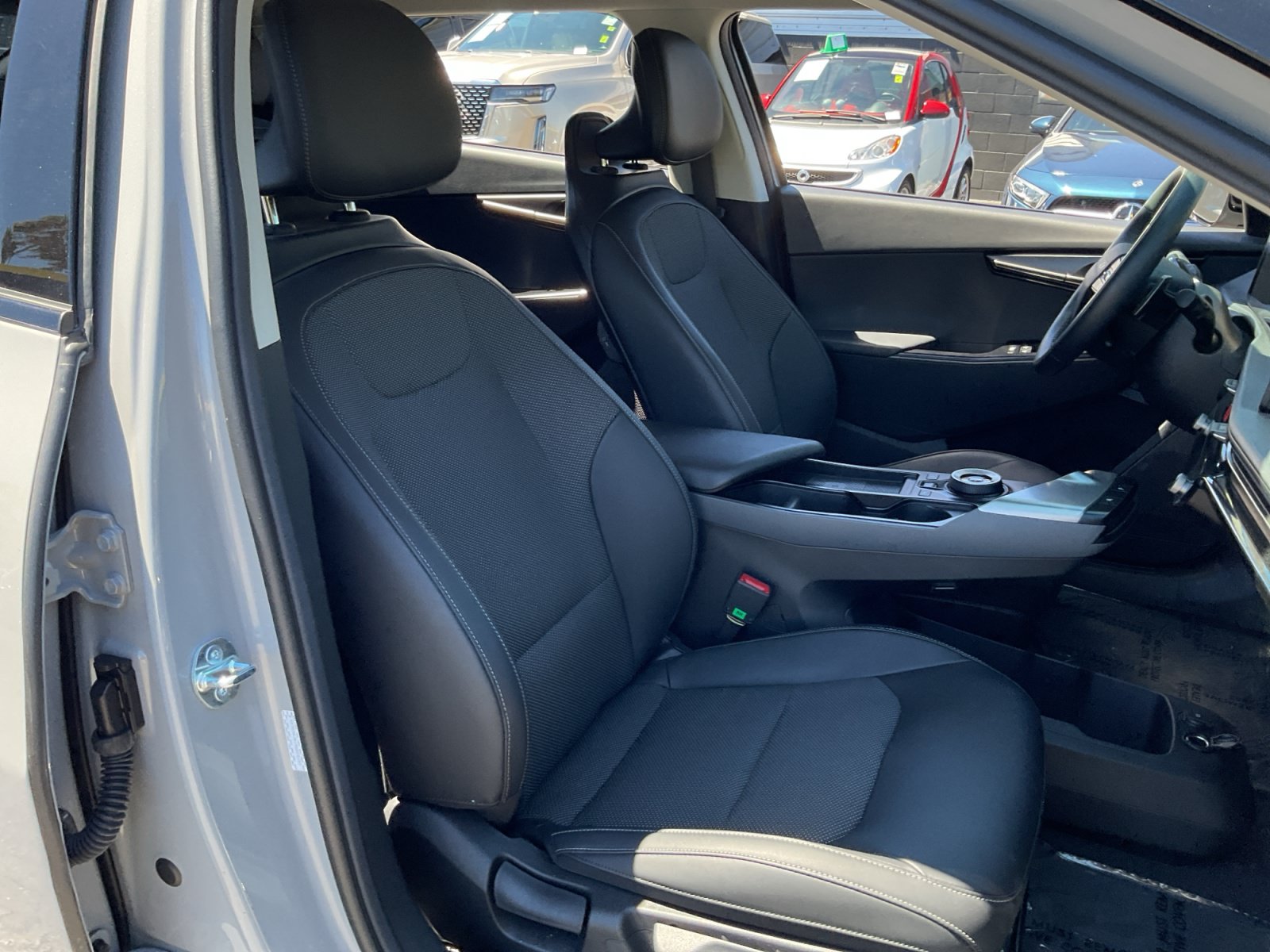 Used 2025 Kia EV6 Light RWD image 21