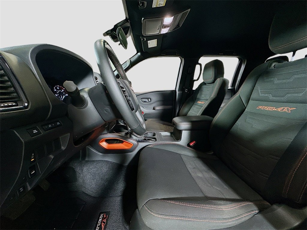 Used 2023 Nissan Frontier PRO-4X w/ Technology Package image 21