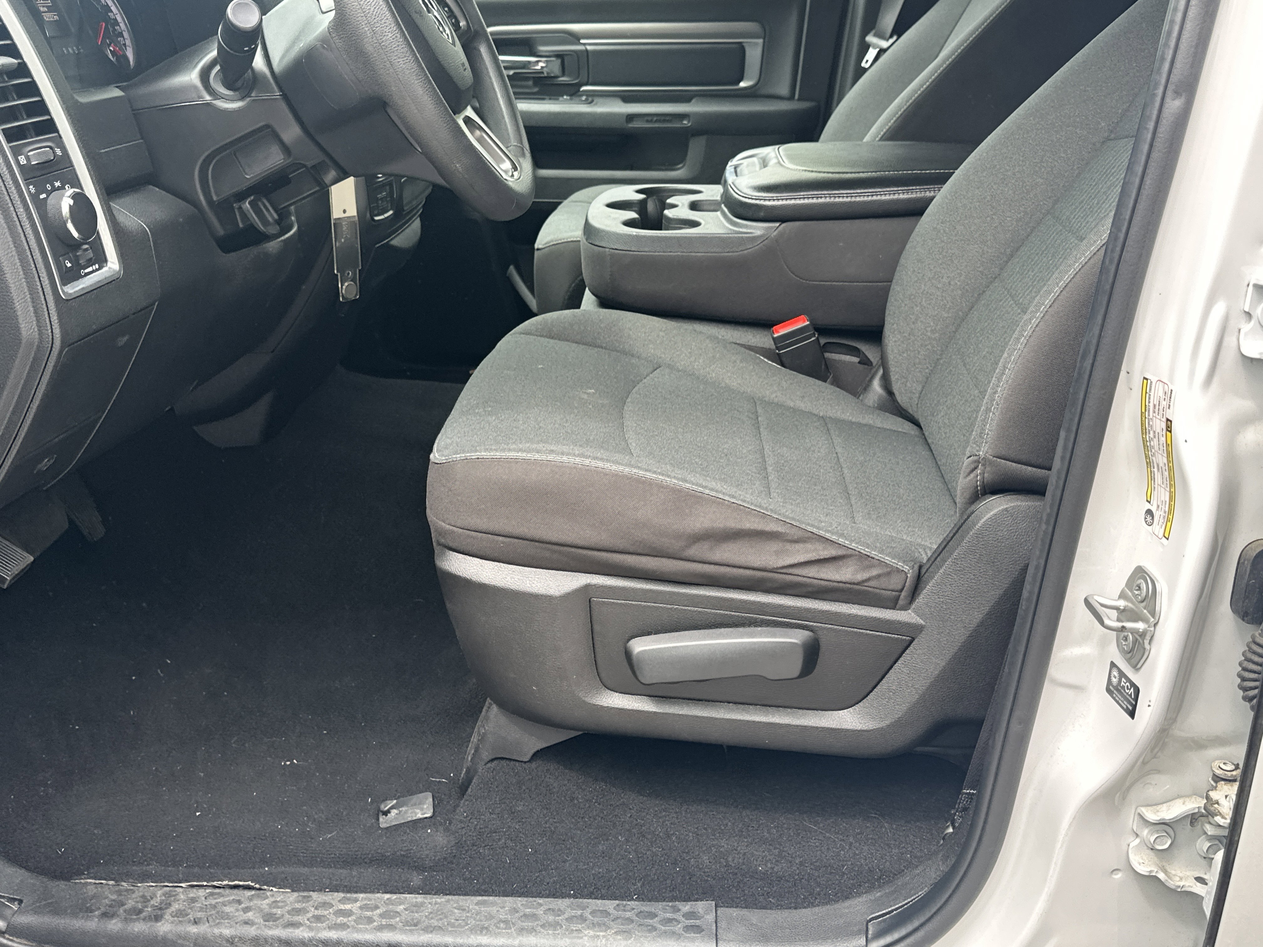Used 2024 RAM 1500 Classic Warlock AWD/4WD image 9
