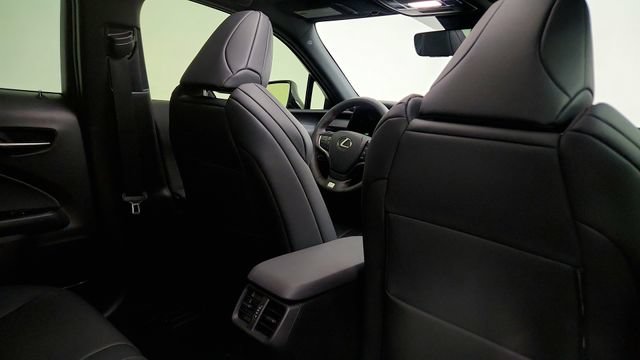 Used 2024 Lexus UX 250h F Sport FWD image 40