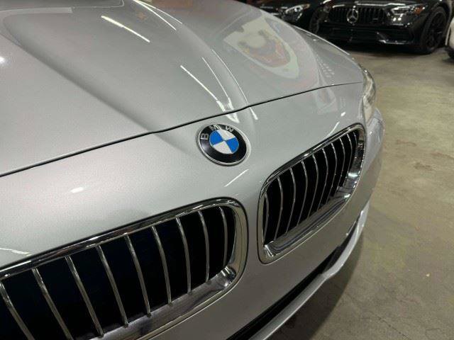 Used 2014 BMW 550i xDrive Sedan AWD/4WD image 12