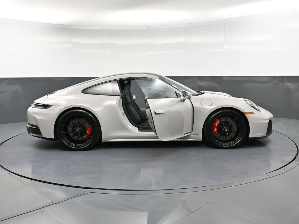 New 2026 Porsche 911 Carrera GTS RWD image 34