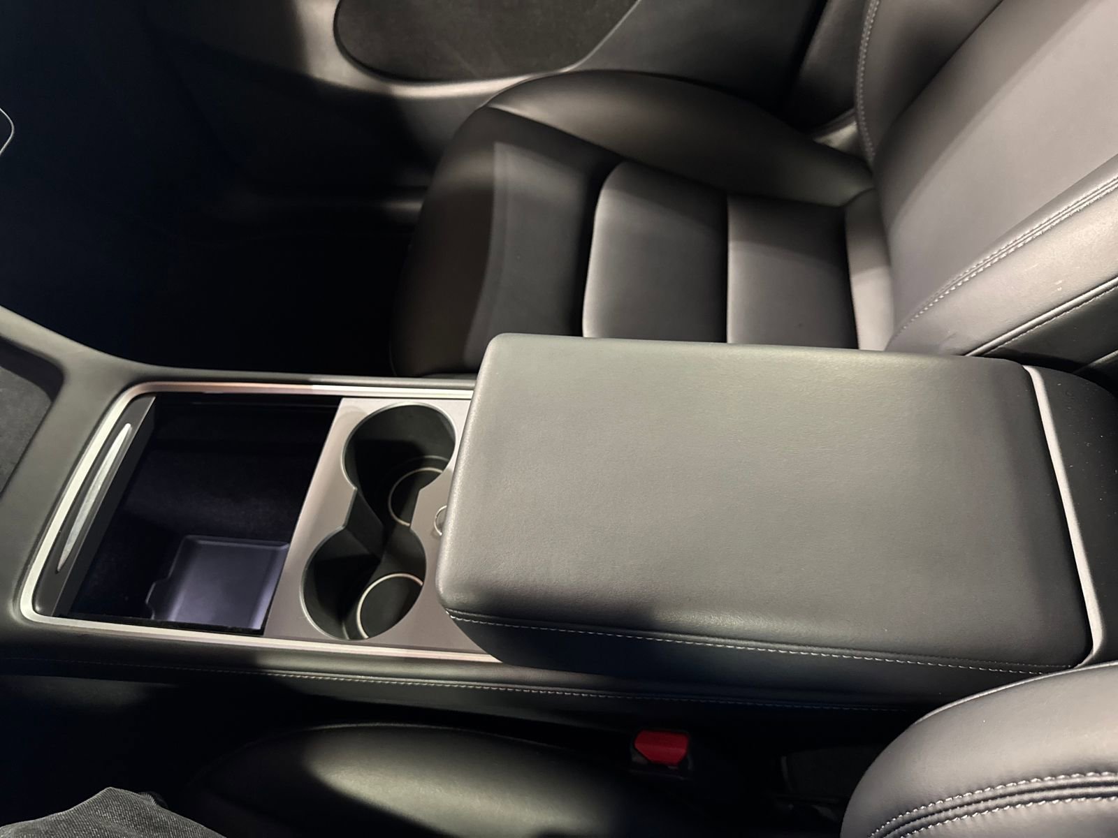 Used 2022 Tesla Model Y Performance image 19