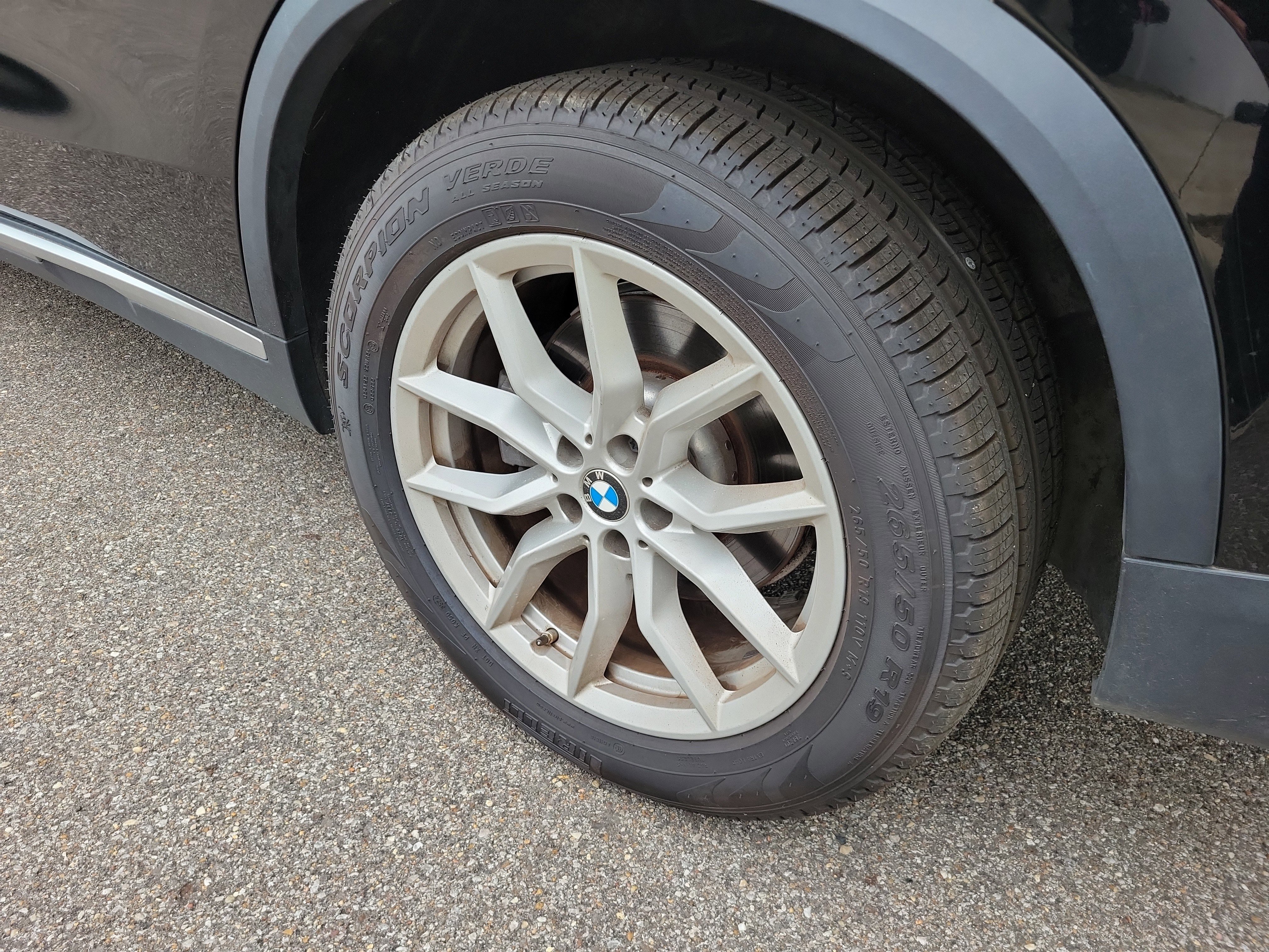 Used 2022 BMW X5 xDrive40i AWD/4WD image 26