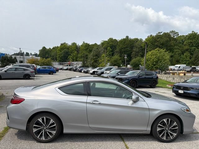 Used 2017 Honda Accord EX image 12