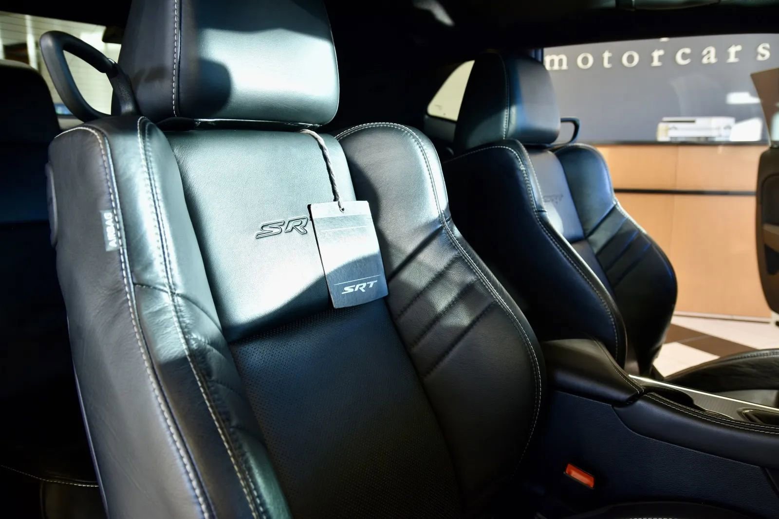 Used 2015 Dodge Challenger SRT Hellcat image 24