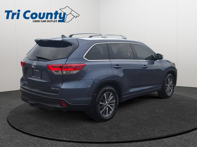 Certified 2017 Toyota Highlander XLE AWD/4WD image 8