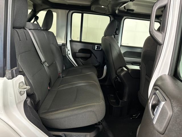 Used 2024 Jeep Wrangler Unlimited w/ Convenience Group image 27