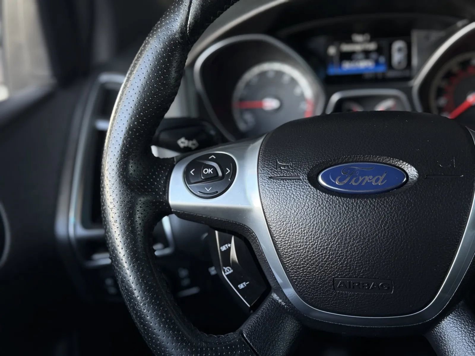 Used 2014 Ford Focus ST w/ Equipment Group 202A FWD image 23