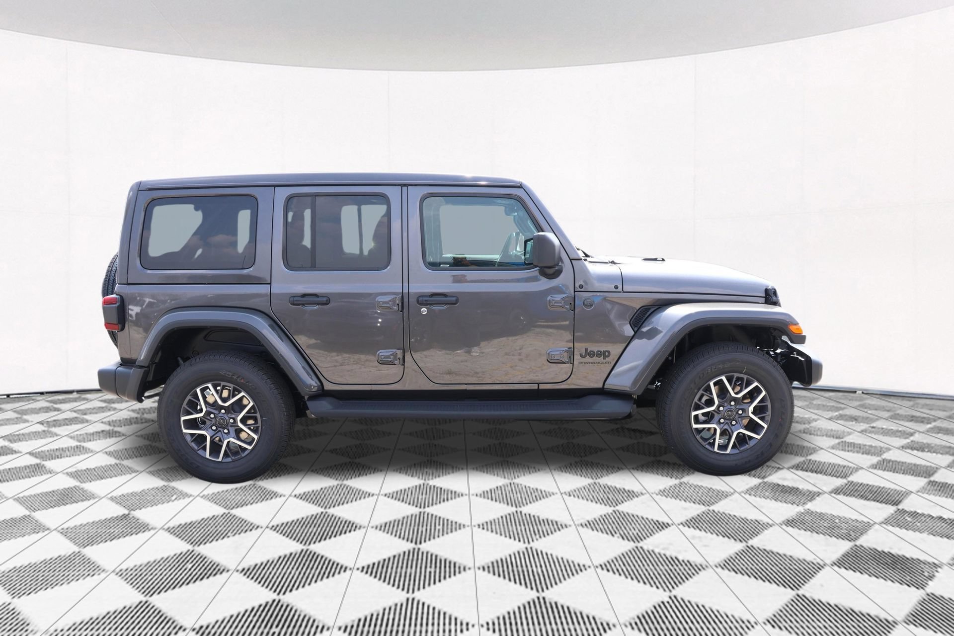 New 2026 Jeep Wrangler Unlimited Sahara AWD/4WD image 11