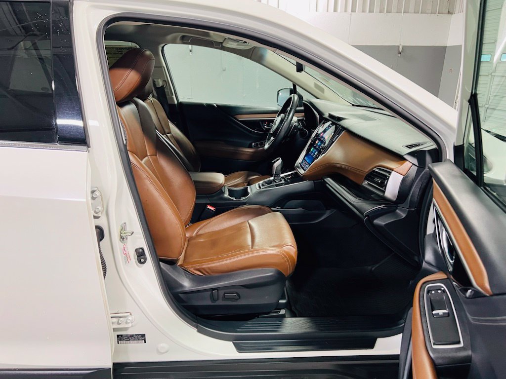 Used 2020 Subaru Outback Touring w/ Popular Package #2 AWD/4WD image 34