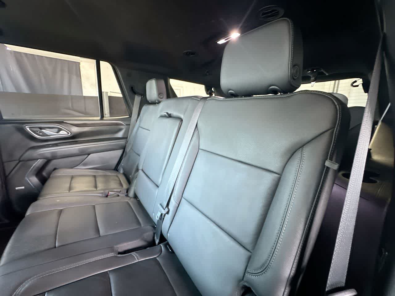 Used 2023 Chevrolet Tahoe LT w/ Luxury Package AWD/4WD image 22