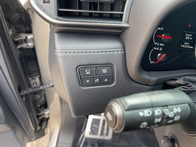 Used 2024 Lexus LX 600 F Sport AWD/4WD image 15
