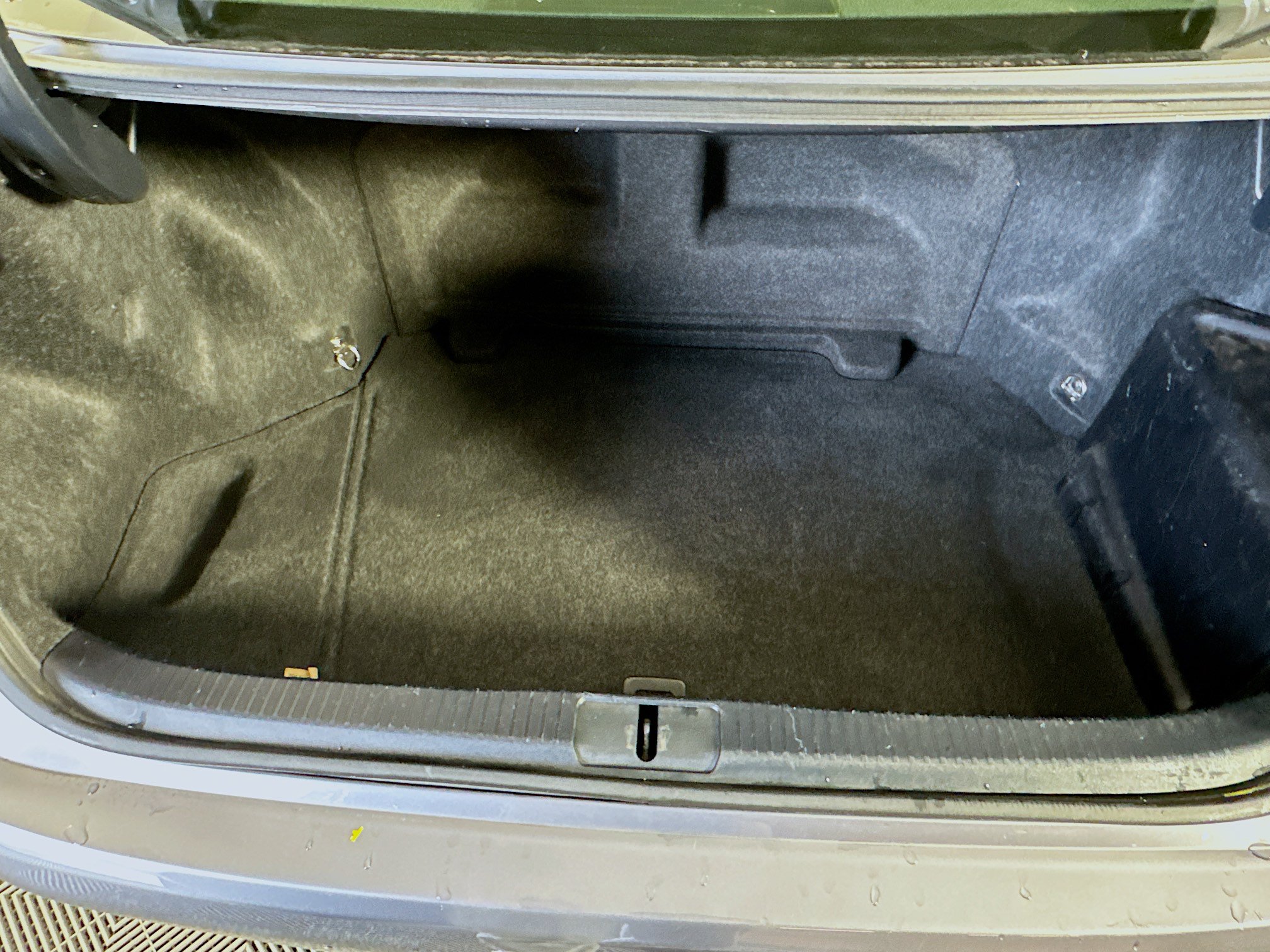 Used 2013 Lexus ES 300h w/ Premium Pkg FWD image 28