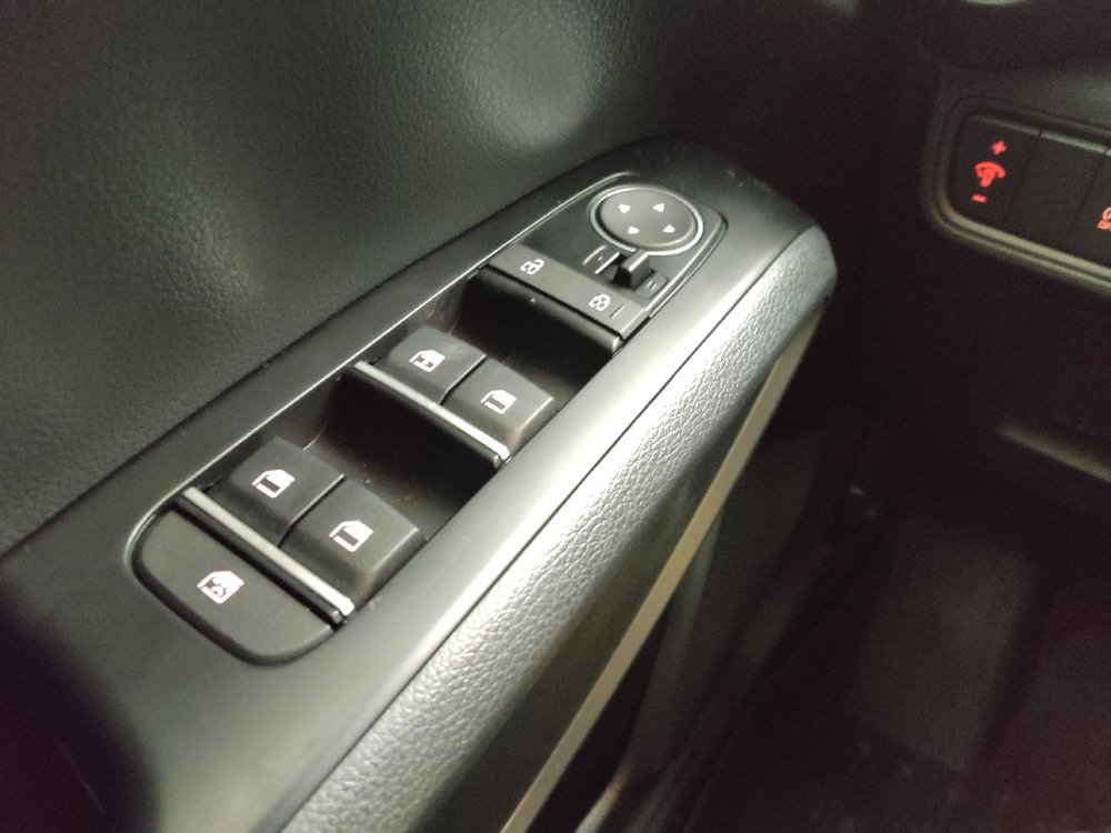 Used 2021 Kia Soul LX image 27