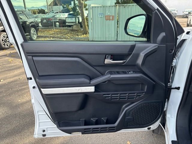 Used 2024 Toyota Tacoma TRD Off-Road image 12
