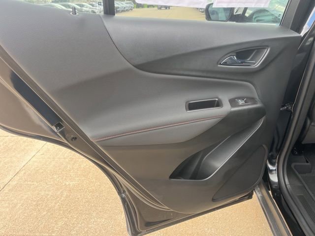 Used 2022 Chevrolet Equinox RS w/ LPO, Floor Liner Package image 29