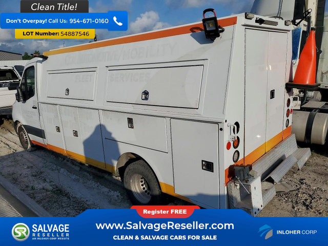 Used 2019 Freightliner Sprinter 3500 w/ Premium Package RWD image 3