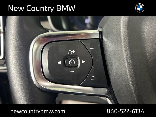 Used 2023 Volvo XC40 B5 Plus w/ Protection Package Premier AWD/4WD image 15