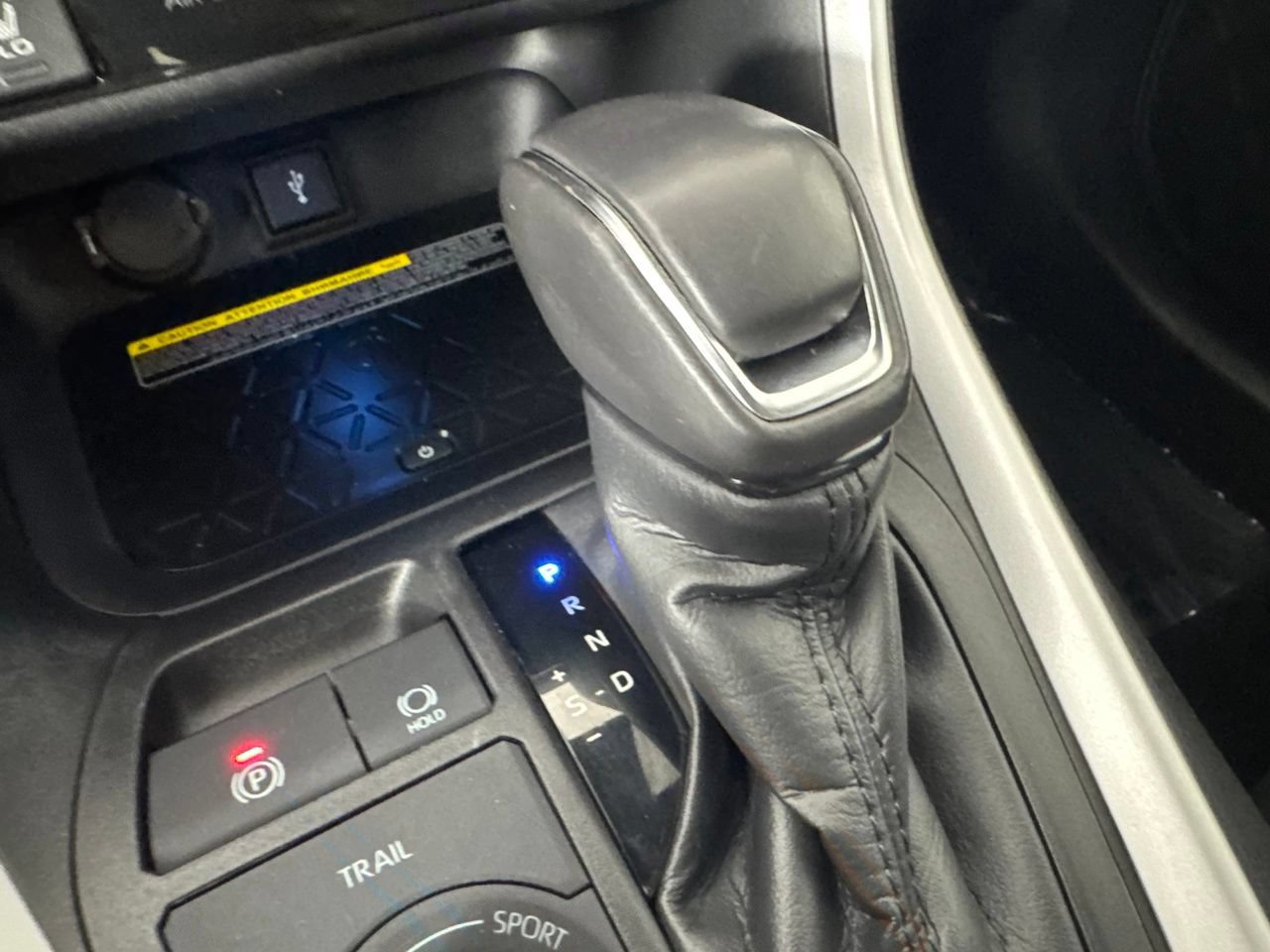 Used 2021 Toyota RAV4 XSE AWD/4WD image 24
