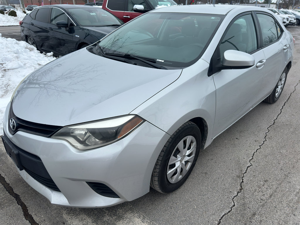Used 2016 Toyota Corolla L image 2