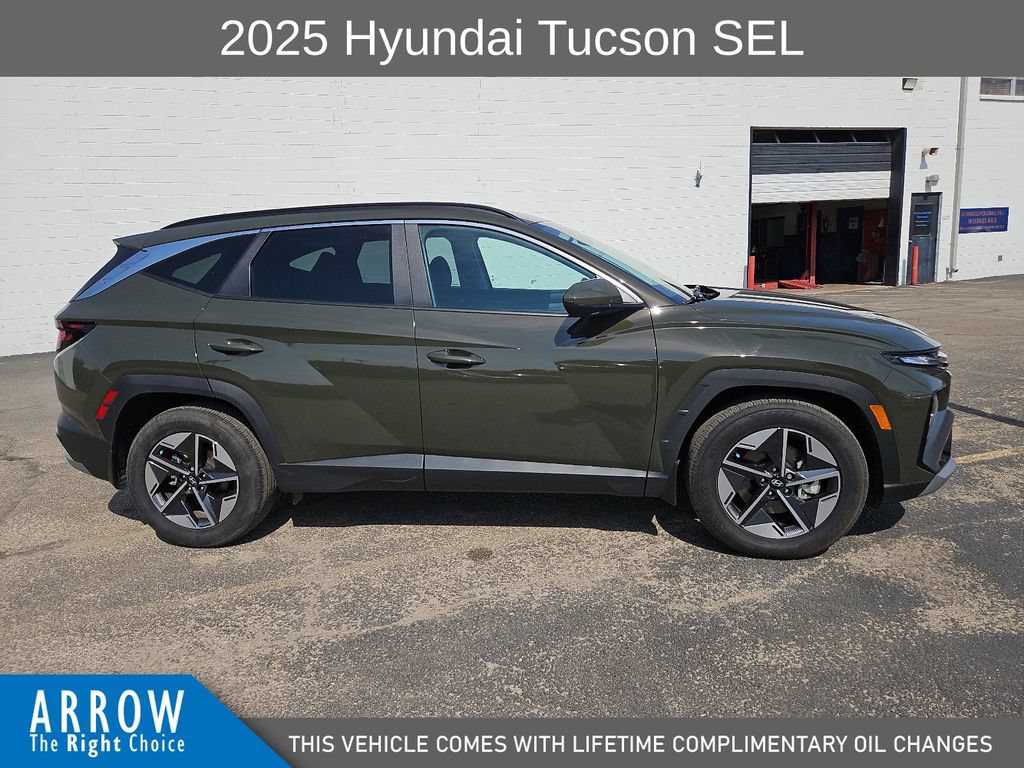 Used 2025 Hyundai Tucson SEL FWD image 14