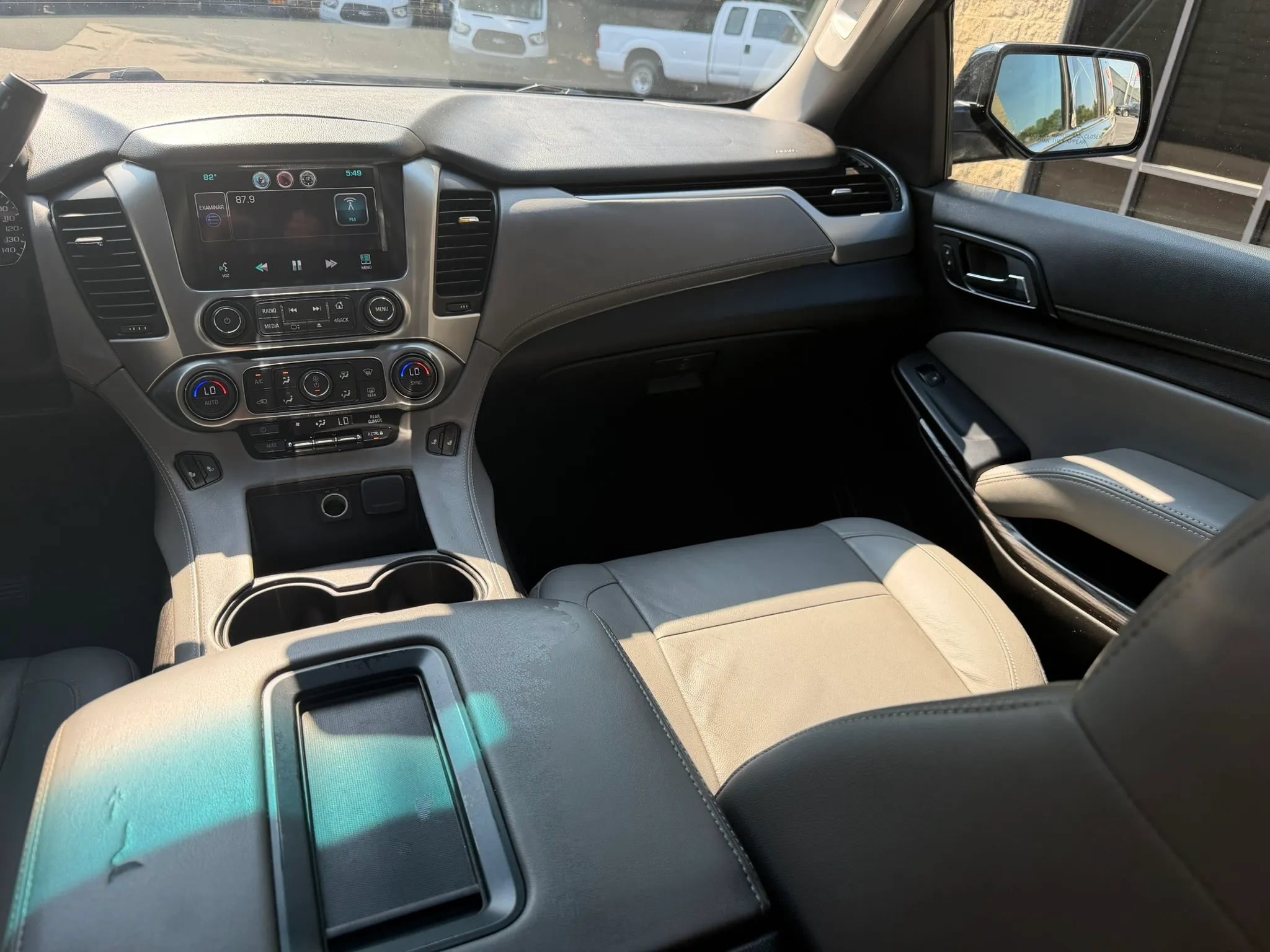 Used 2015 Chevrolet Tahoe LT RWD image 14