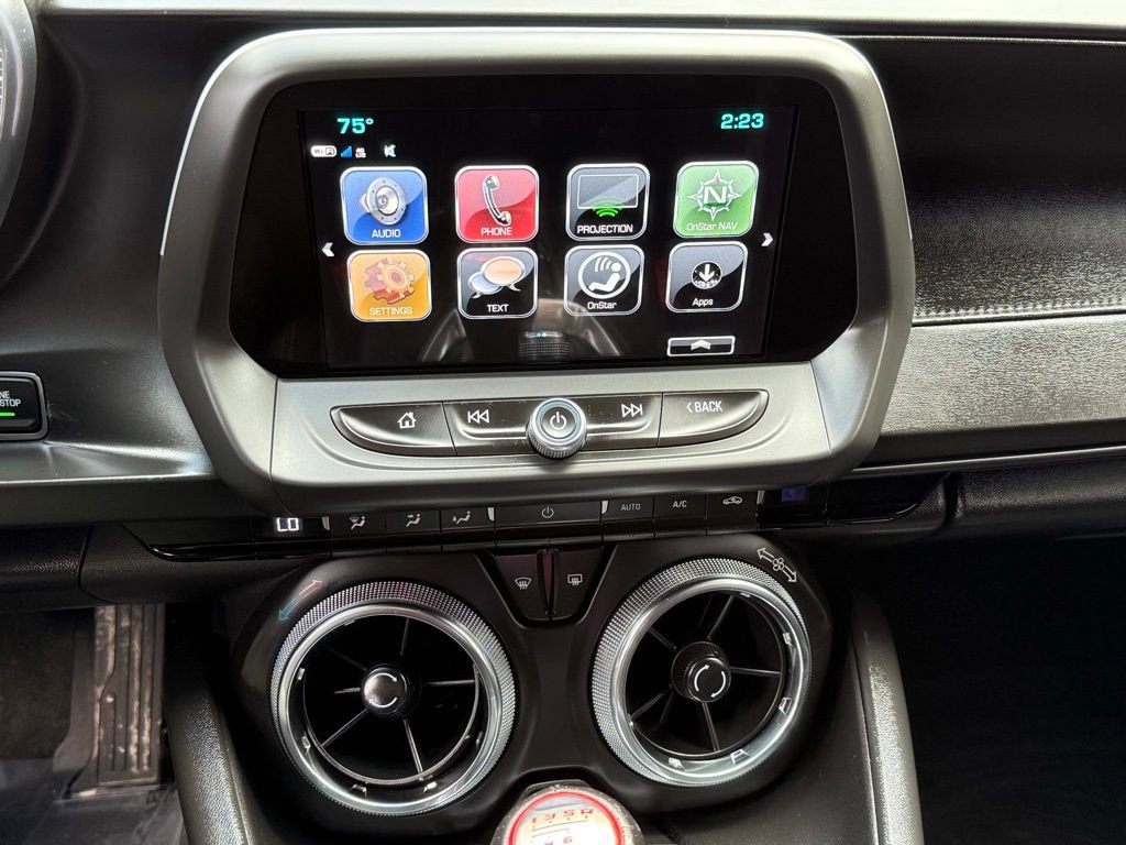 Used 2018 Chevrolet Camaro SS image 27