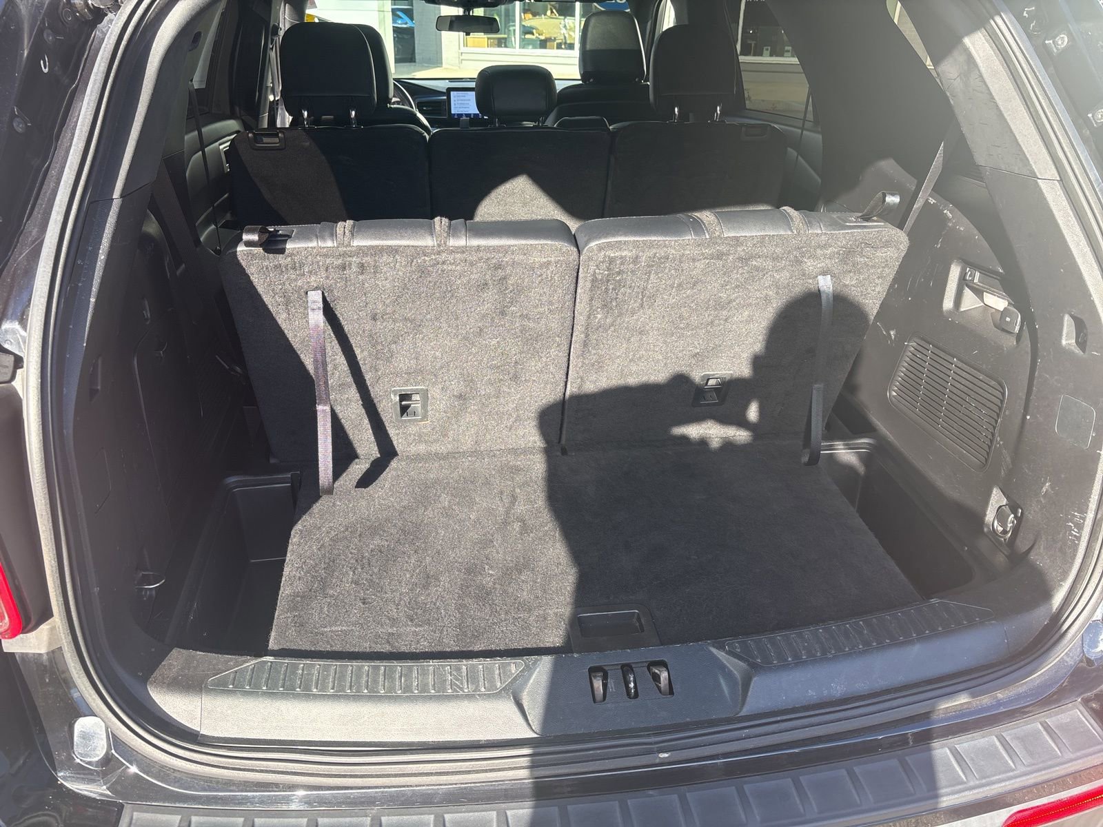 Used 2020 Ford Explorer XLT w/ Equipment Group 202A image 34