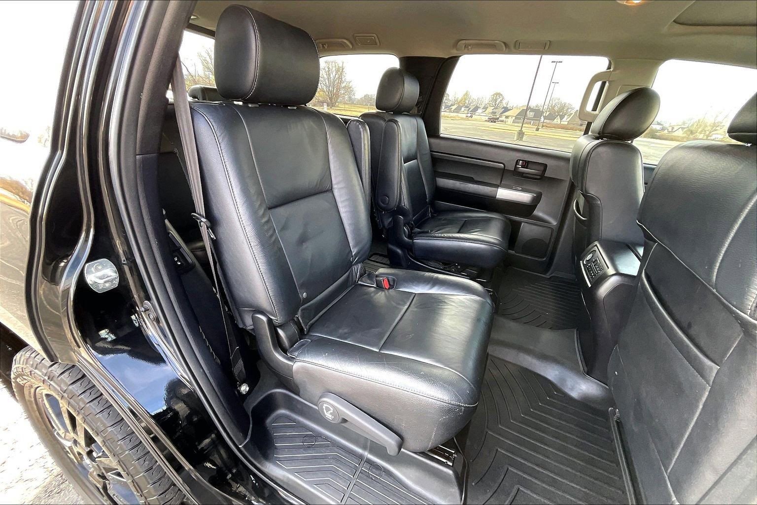 Used 2018 Toyota Sequoia TRD Sport image 17