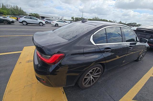 Used 2021 BMW 330i xDrive Sedan w/ Convenience Package AWD/4WD image 22
