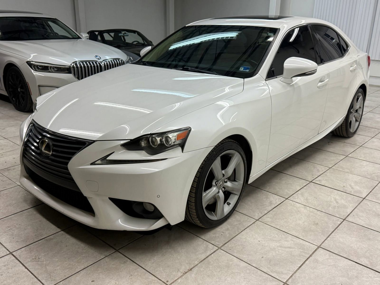 Used 2014 Lexus IS 350 w/ Navigation Package RWD image 3