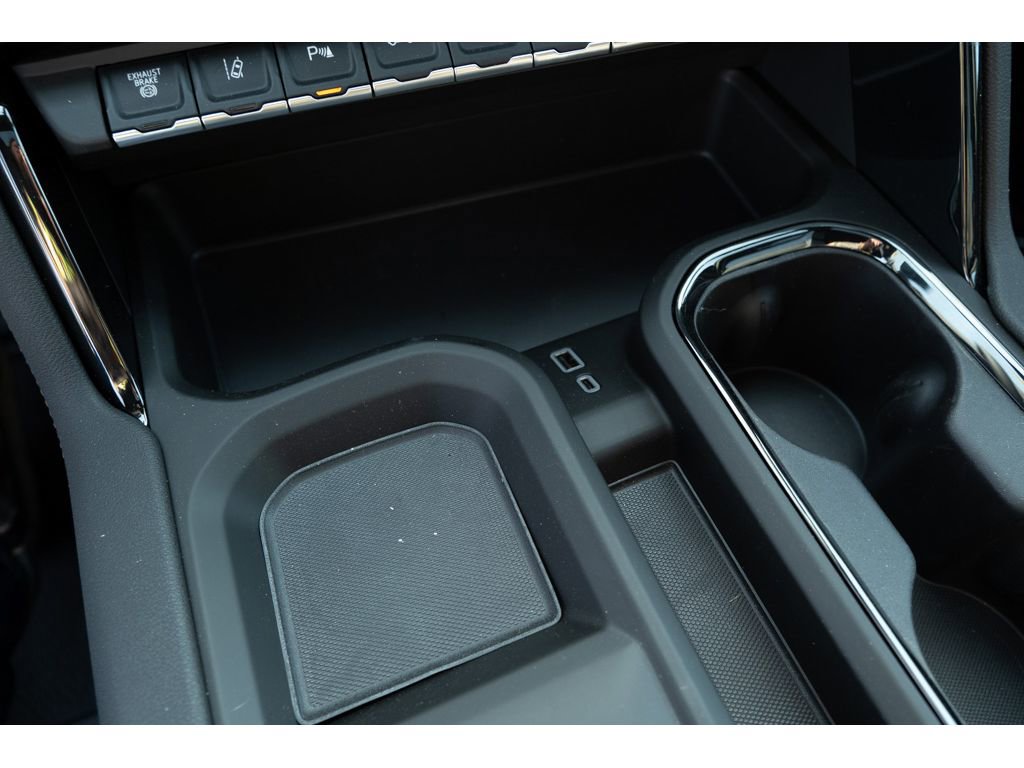 New 2026 GMC Sierra 2500 AT4 w/ AT4 Premium Plus Package image 28