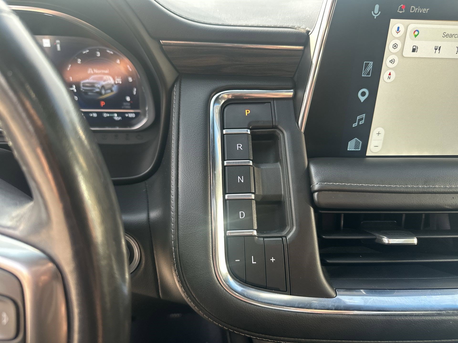 Used 2022 Chevrolet Tahoe Z71 AWD/4WD image 22
