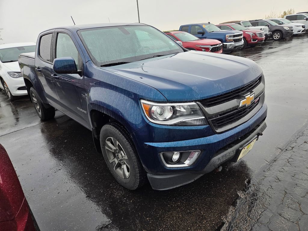 Used 2020 Chevrolet Colorado Z71 AWD/4WD image 2