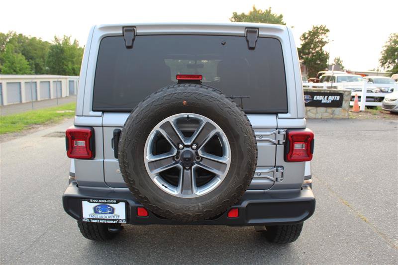 Used 2019 Jeep Wrangler Unlimited Sahara AWD/4WD image 6