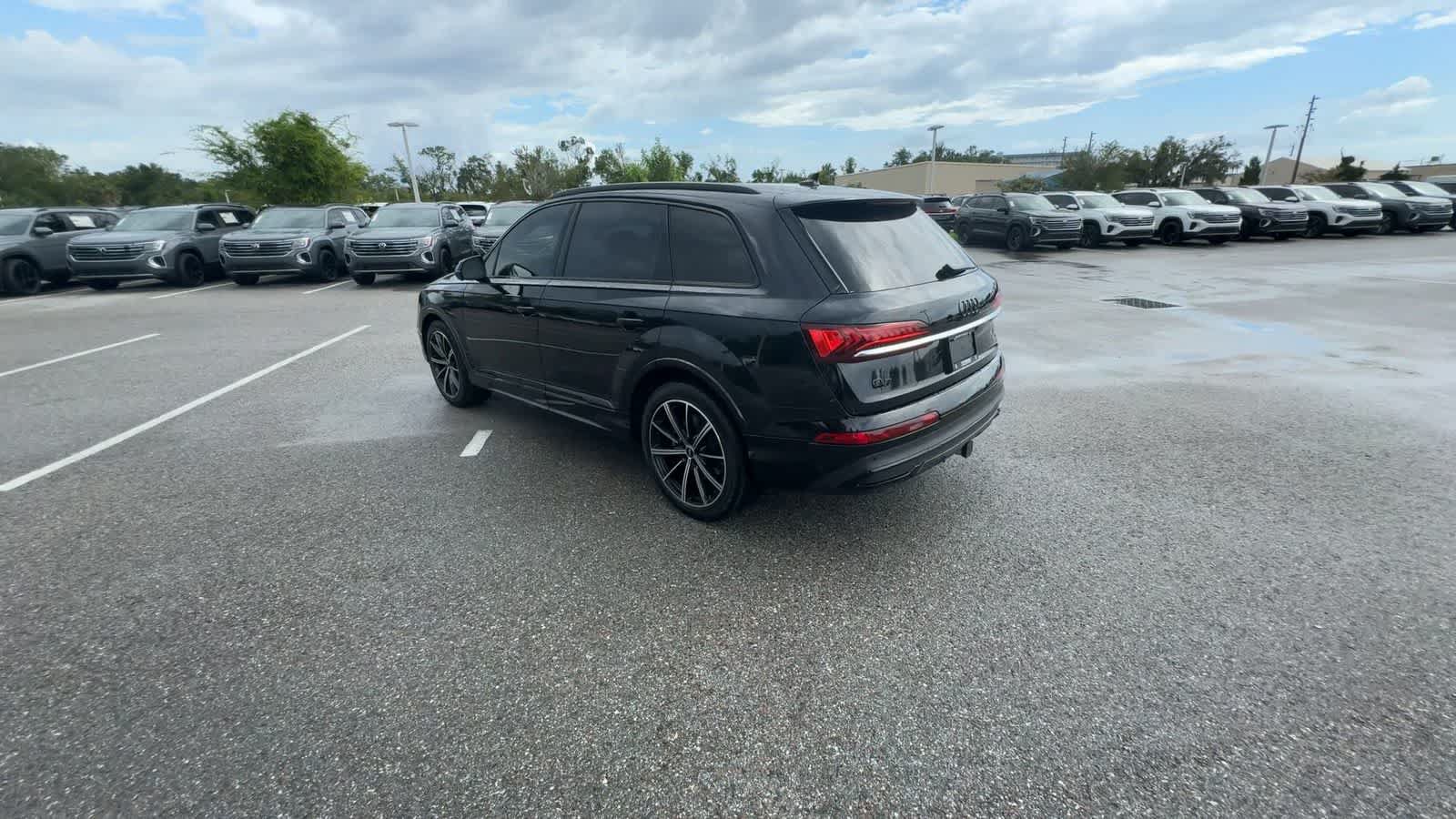 Used 2021 Audi Q7 3.0T Prestige w/ Prestige Package AWD/4WD image 6