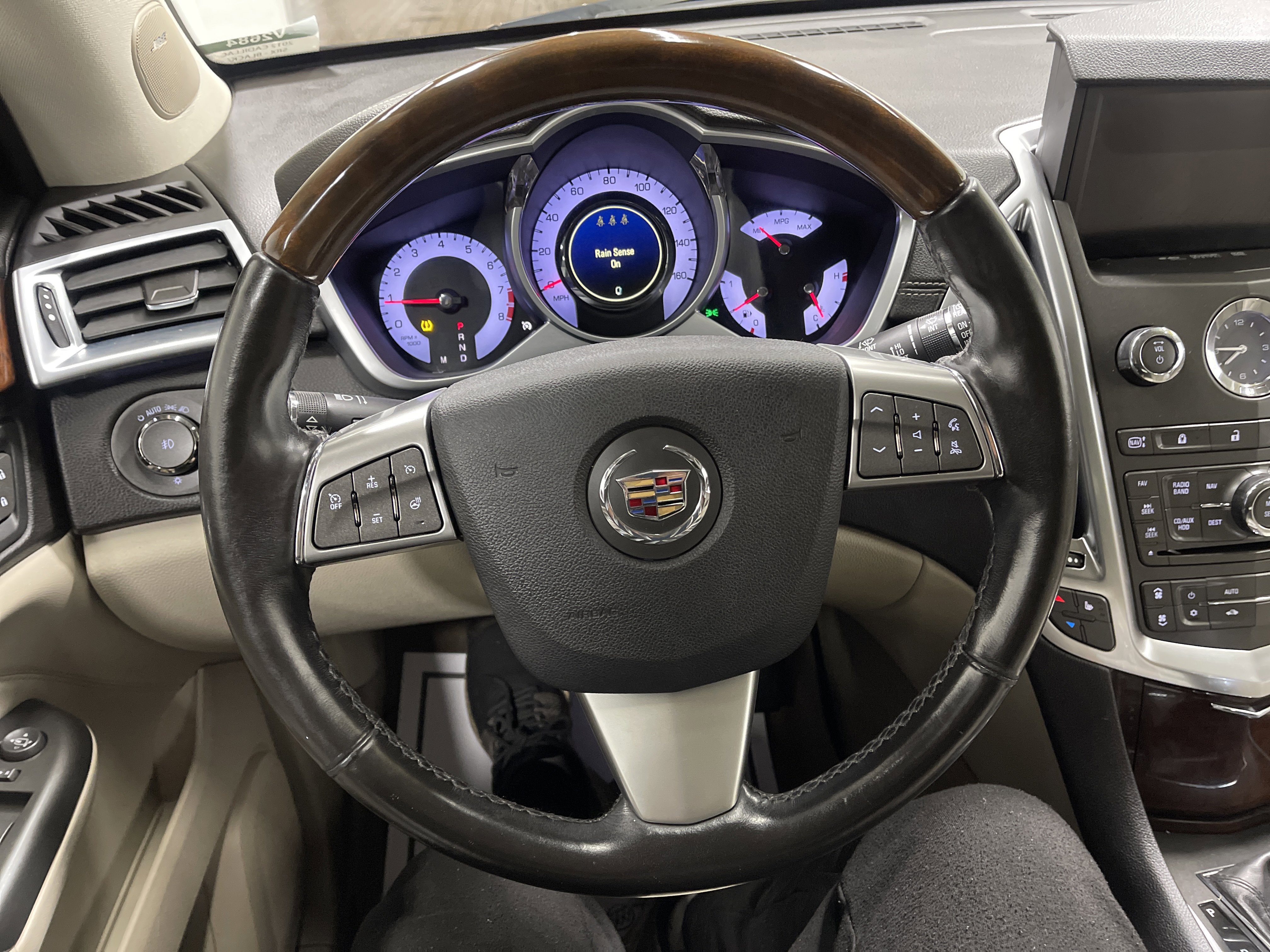 Used 2012 Cadillac SRX Performance image 30