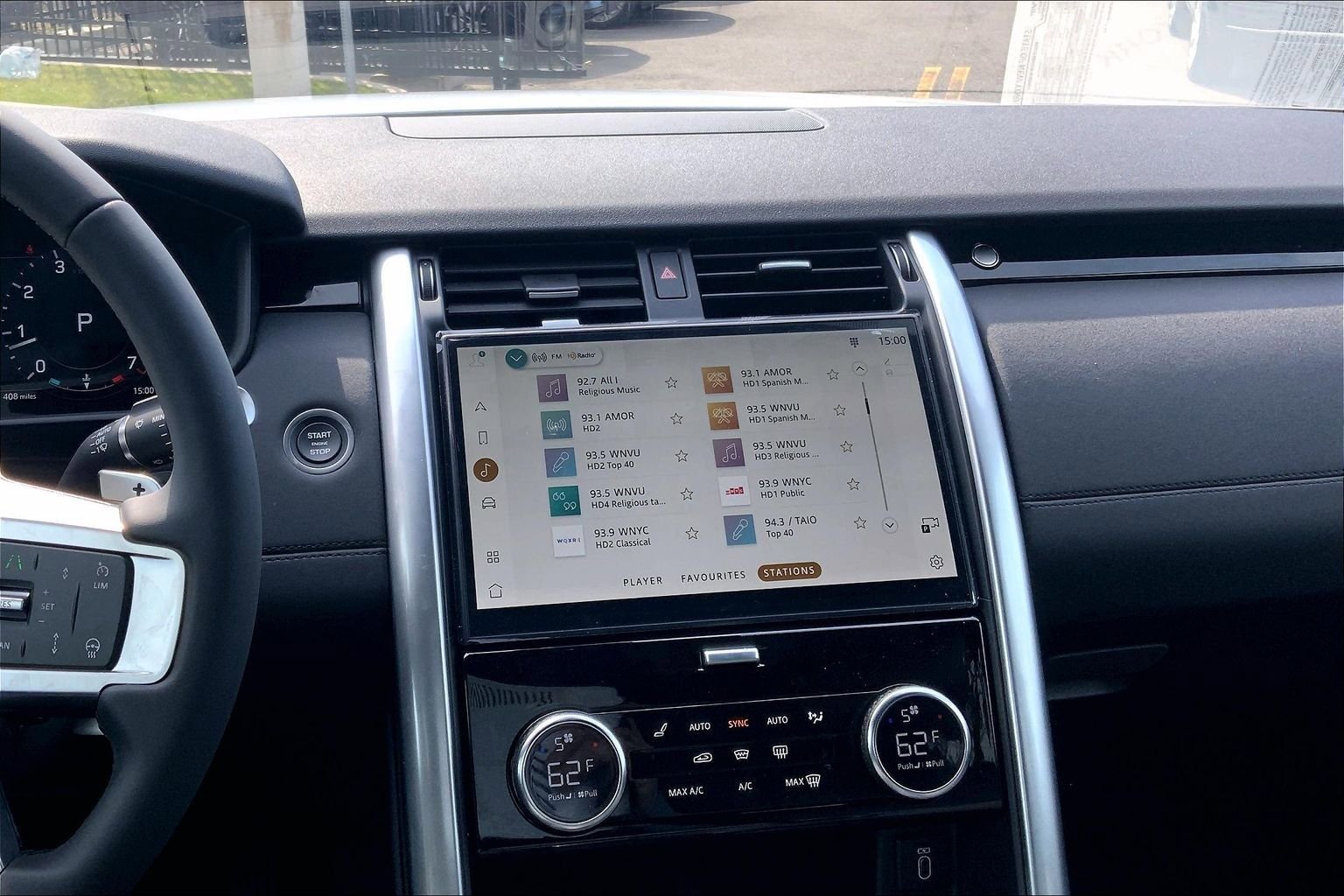 New 2026 Land Rover Discovery S image 6