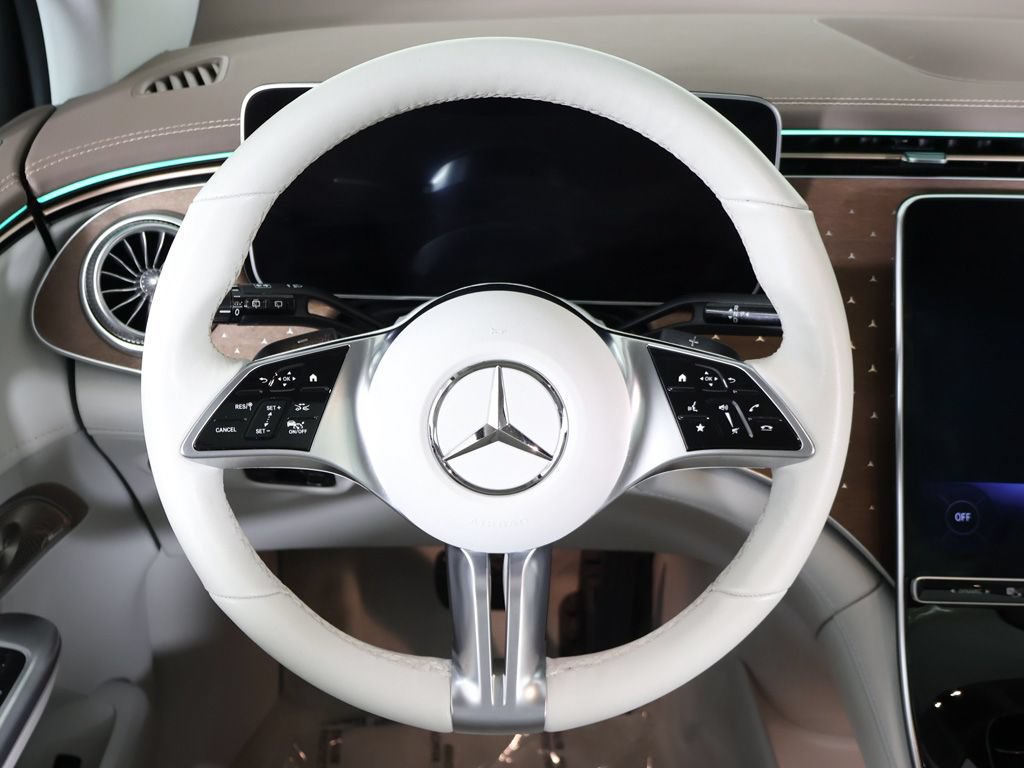 Used 2023 Mercedes-Benz EQE 350+ 4MATIC SUV w/ Exclusive Trim Package image 44