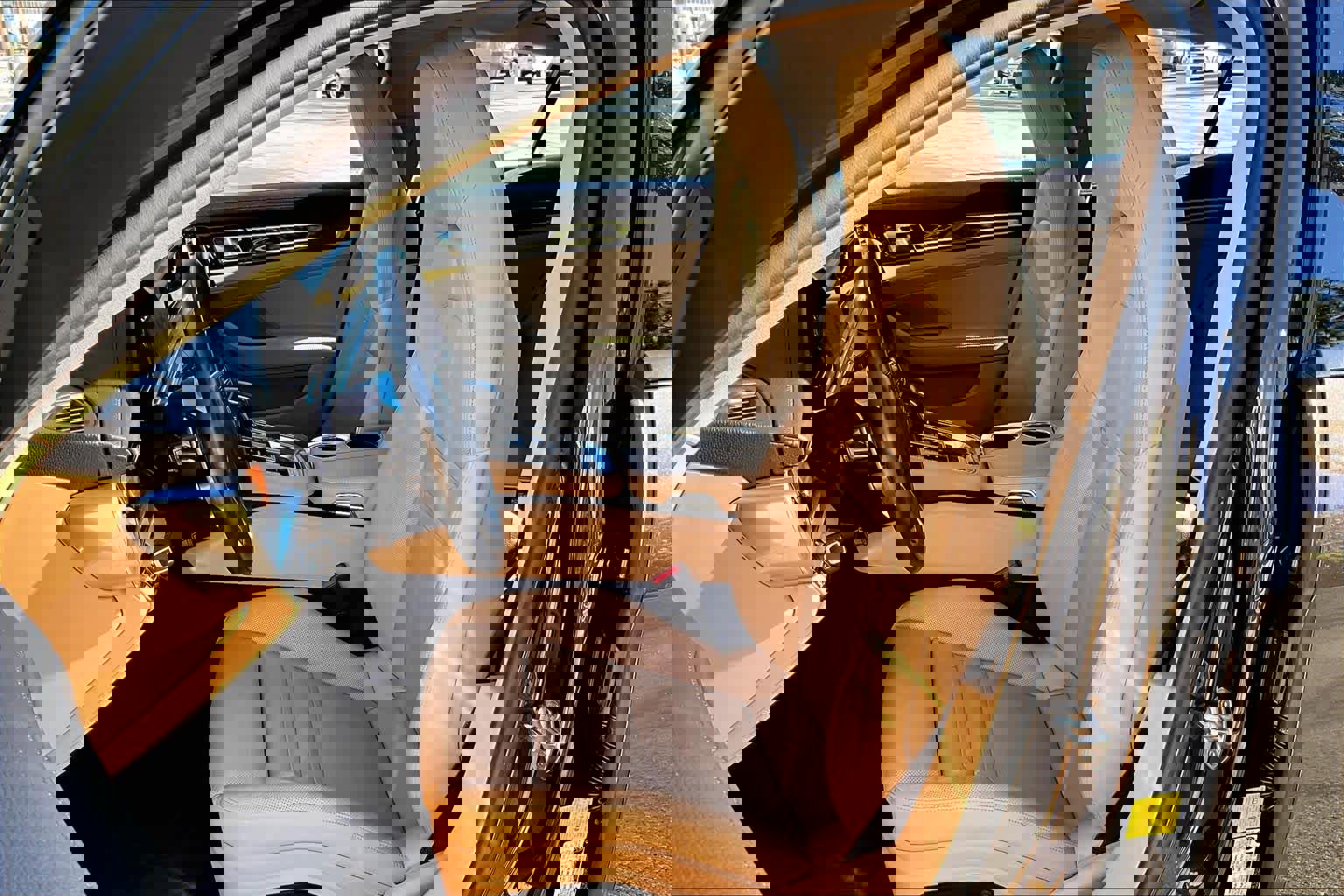 Used 2018 Porsche Panamera image 7