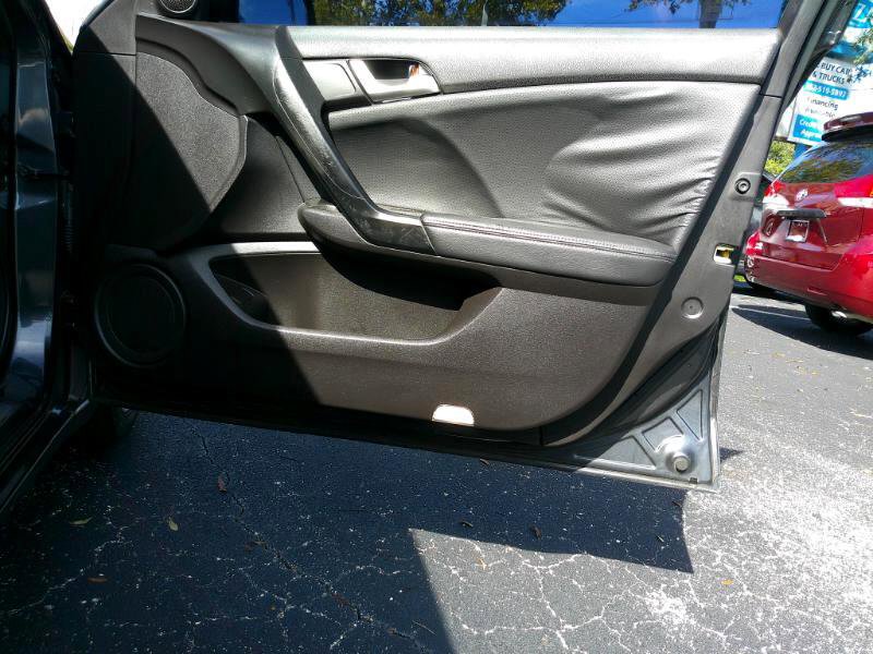 Used 2013 Acura TSX Sedan image 25