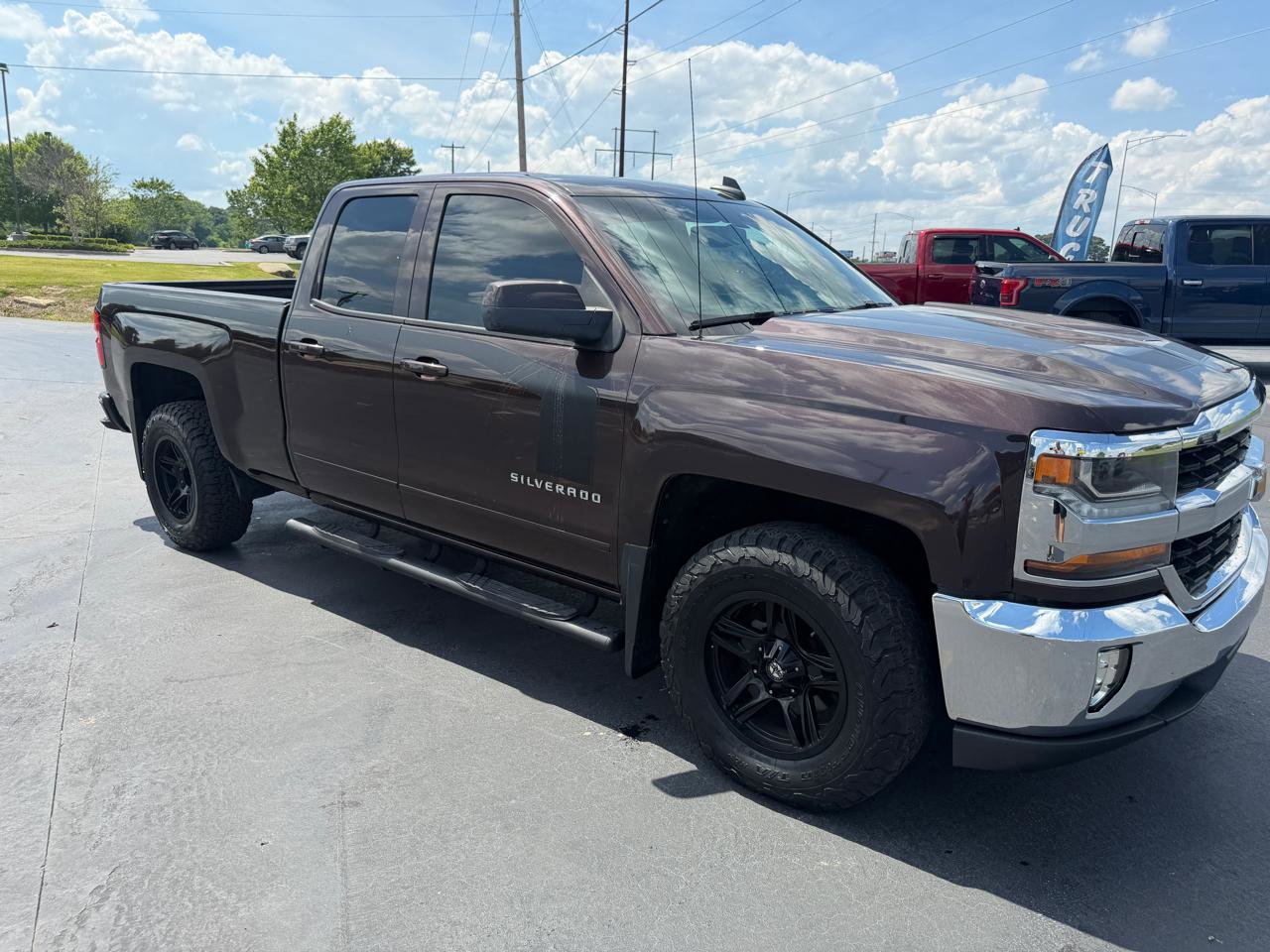 Used 2016 Chevrolet Silverado 1500 LT w/ All Star Edition RWD image 3
