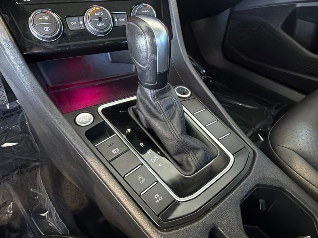 Used 2020 Volkswagen Jetta SEL FWD image 27