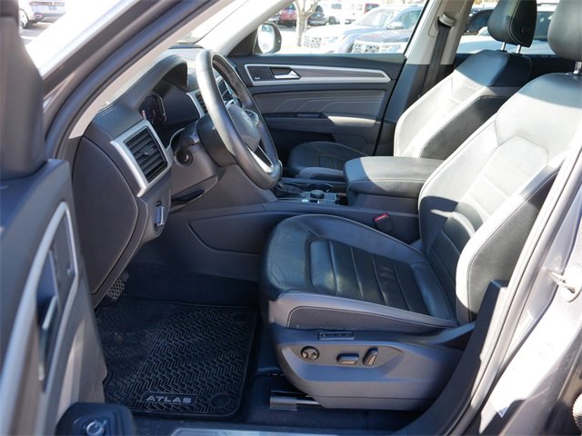 Used 2021 Volkswagen Atlas SEL Premium image 13